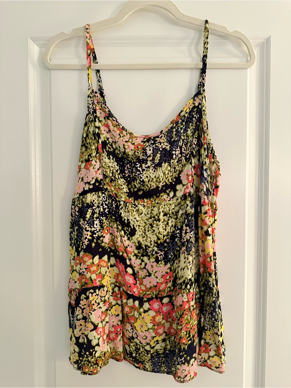 Old Navy Floral Scoop Neck Tank Camisole — Navy, Pink, Green & Yellow Size M